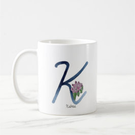 Café Letra "K", caneca inicial de flor da água