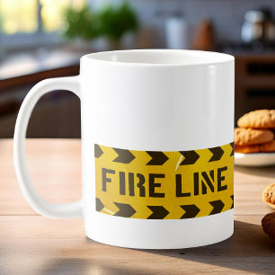 Café Linha de fogo não atravessa faixa amarela, caneca 