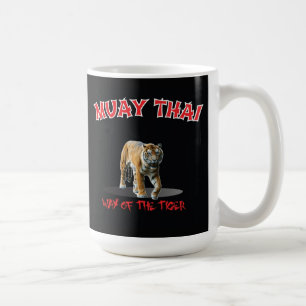 Café Maneira tailandesa de Muay da caneca do preto do
