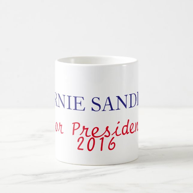 Café Máquinas de lixar de Bernie para a caneca 2016 do (Centro)
