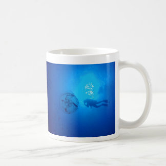 Café Medusa da caneca do mergulhador de Bonaire
