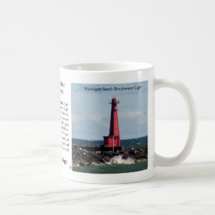 Café Muskegon caneca sul das luzes de Pierhead & de