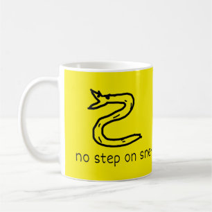 Café Nenhuma etapa na caneca de Snek