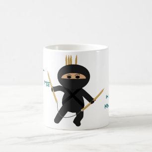 Café Ninja com a caneca circular das agulhas de