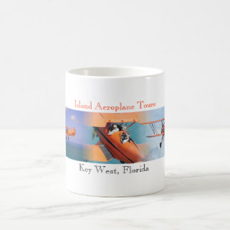 Café O avião da ilha visita a caneca de 15 onças