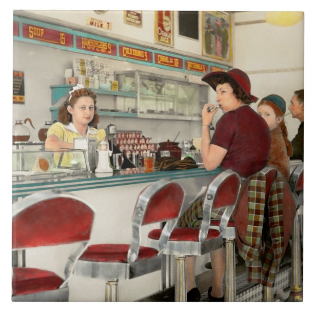 Cafe - O ponto de encontro local 1941 (Frente)
