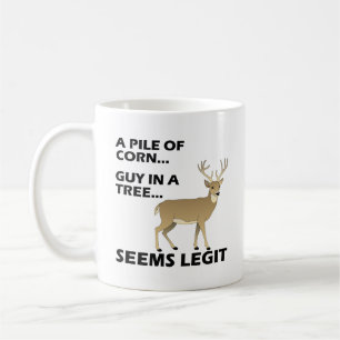 Café Parece Legítimo Caneca de Caça Engraçada