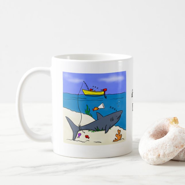 Café Peixe engraçado e caneca de animação para a pesca  (Com Donut)