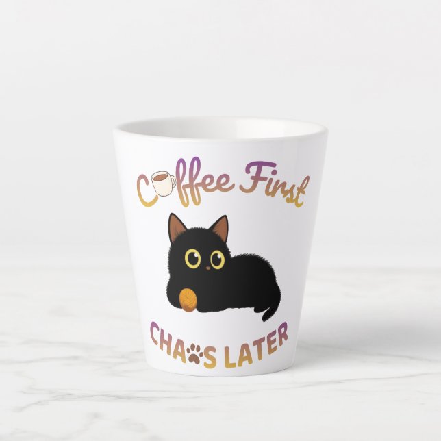 Café primeiro, caos depois Caneca de Latte (Frente)