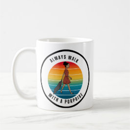 CAFÉ SEMPRER CAMINHE COM UMA CANECA DE TONINHA