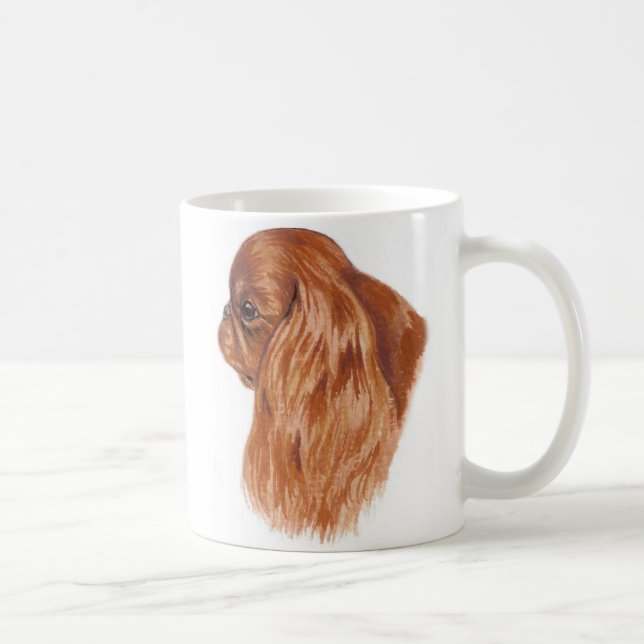 Café Spaniel de rei Charles do rubi da caneca (nao (Direita)