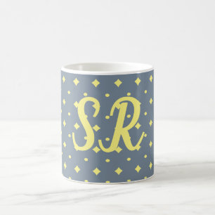 Café Sua caneca de iniciais, cinza azul e amarelo macio