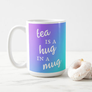 Café Tea é um abraço em uma Lavanda de caneca e uma can