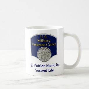 Café U.S. Centro militar dos veteranos na caneca de