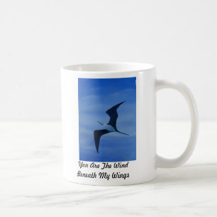 Café Vento abaixo de minha caneca das asas