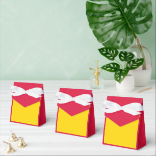 Caixa de Favor Crimson & Gold com Fita – Personali