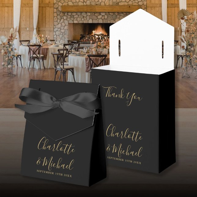 Caixa de Favor de Casamento Chic Preta e Dourada c (Chic Black And Gold Script Wedding Favor Box)