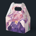 Caixa De Favor Do Bolo De Casamento Iris Purple<br><div class="desc">Iris Wedding Cake Favor Boxes,  Totalmente Personalizável. Projetado a partir de uma das minhas pinturas aquáticas.</div>