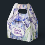 Caixa de Favor do Bolo Floral de Aniversário do bo<br><div class="desc">Flores Florais bonito de Iris Azuis Boxes de Casamento/Bolo de Aniversário Caixas de Favor,  com nome totalmente personalizável. Projetado a partir de uma das minhas pinturas aquáticas.</div>