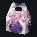 Caixa de Favor do Bolo Floral de Birthday Roxo bon<br><div class="desc">Flores Florais bonito de Iris Azuis Boxes de Casamento/Bolo de Aniversário Caixas de Favor,  com nome totalmente personalizável. Projetado a partir de uma das minhas pinturas aquáticas.</div>
