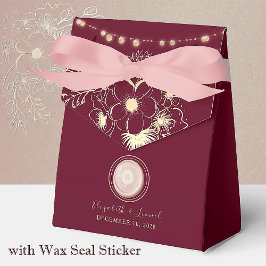 Caixa de Favor do Casamento da Monograma Burgundy