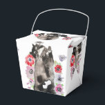Caixa de Favor Tuxedo Cat Preto e Branco<br><div class="desc">Design Tuxedo Cat Preto e Branco. Um produto glorioso feito a partir das minhas pinturas originais em aquarela.</div>