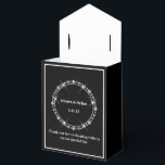 Caixa de Favoritos do Tratado de Parte<br><div class="desc">Esta caixa de favoritos é mostrada em uma elegante cor preta e branca com um sotaque de brilho de diamante no centro da frente. Personalize este item e altere o texto do exemplo para o seu com este modelo. Dica: Apenas adicione as guloseimas de excelente e adicione uma fita festiva....</div>