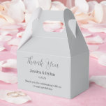 Caixa de Guloseimas para Festa<br><div class="desc">A caixa de lembrancinhas da festa é mostrada em um tom de cor cinza.
Personalize este item e altere o texto de exemplo para o seu.
Dica: Basta adicionar suas ótimas guloseimas e adicionar uma fita festiva.</div>