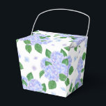 Caixa de Lembrancinhas de Festa com Impressão de H<br><div class="desc">Lembrancinha de festa mostrada com uma impressão floral de hortênsia.
Personalize ou compre como está.
Dica: Adicione seus presentes e um laço festivo.</div>