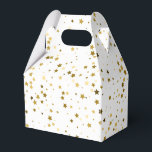 Caixa de Presente Estrelas Estão Fora<br><div class="desc">Caixa de presente de favor de festa é mostrada em uma impressão de estrelas em branco e dourado.
Personalize este item ou compre como está.




Imagem Licenciada</div>