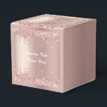 Caixa de Presente Personalizada com Brilho em Rose<br><div class="desc">Caixas de Presente com Brilho Rose Gold e Drips de Brilho Personalização de Texto Rosa Moderno - Adicione seu Texto Único ou Remova o Texto - Faça seu Presente Especial - Redimensione e mova ou remova e adicione texto / elementos com a ferramenta de personalização. Design por MIGNED. Por favor,...</div>