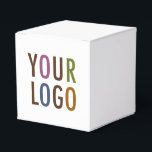 Caixa de presentes de cubo 2x2x2 personalizada com<br><div class="desc">Personalize nossa caixa-presente do mini cubo com o logotipo da sua empresa e o texto personalizado. É perfeito para pequenos presentes e favores como doces, joias, amostras de produtos pequenos, etc. Ele está disponível em outros estilos de caixa e você pode personalizá-lo para outras cores. Dica de design: veja o...</div>