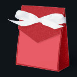 Caixa de Tomate Vermelho Favorito Personalizada co<br><div class="desc">Traga elegância sem esforço para a sua próxima celebração com esta caixa de lembrança personalizável em tons vermelhos tomate. Com uma frente lisa de textura mate e uma tampa e painéis laterais com efeito "ruído" cintilante, esta caixa combina um design limpo com um toque sofisticado. Seu tamanho pequeno de 3"...</div>