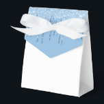 Caixa de Tratamento de Brilho Drip Festa<br><div class="desc">A caixa de favor de festa é mostrada com uma impressão de brilho falso azul na aba frontal. 
Perfeita para dar presentes. Personalize este item ou compre como está.
Dica: Basta adicionar seus ótimos presentes e adicionar um laço fofo.




Impressão Licenciada</div>