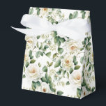 Caixa de Tratamento de Favor Floral<br><div class="desc">A caixa de tratamento favorito do partido é mostrada com um adorável impressão floral rosa branco. Personalize este item ou comprar como está. Dica: Apenas adicione as guloseimas de excelente e adicione uma fita festiva. Imagem licenciada</div>