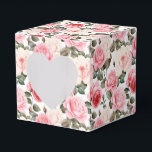 Caixa de Tratamento de Festa de Rosas Rosa<br><div class="desc">A caixa de favor de festa é mostrada com uma linda impressão floral de rosas rosa. 
Personalize este item ou compre como está.
Dica: Basta adicionar seus ótimos presentes e adicionar alguma fita festiva.



Imagem Licenciada</div>