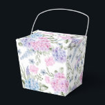 Caixa de Tratamento do Partido da Impressão Hydran<br><div class="desc">A caixa de favor do partido é mostrada com um impressão floral hydrangea. Personalize este item ou comprar como está. Dica: Apenas adicione as guloseimas de excelente e adicione uma fita festiva.</div>