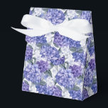 Caixa de Tratamento do Partido da Impressão Hydran<br><div class="desc">A caixa de favor do partido é mostrada com um impressão floral hydrangea. Personalize este item ou comprar como está. Dica: Apenas adicione as guloseimas de excelente e adicione uma fita festiva. Imagem licenciada</div>