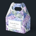 Caixa de Tratamento do Partido da Impressão Hydran<br><div class="desc">A caixa de favor do partido é mostrada com um impressão floral hydrangea. Personalize este item e altere o texto do exemplo para o seu. Dica: Apenas adicione as guloseimas de excelente e adicione uma fita festiva. Imagem licenciada</div>