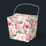 Caixa de Tratamento do Partido das Rosas Rosa<br><div class="desc">A caixa de favoritos da festa é mostrada com uma adorável impressão floral de rosas rosa. Personalize este item ou comprar como está. Dica: Apenas adicione as guloseimas de excelente e adicione uma fita festiva. Imagem licenciada</div>