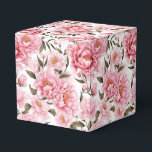 Caixa de Tratamento do Partido Impressão das Peôni<br><div class="desc">A caixa de favoritos do partido é mostrada com um adorável impressão floral de peões cor-de-rosa. Personalize este item ou comprar como está. Dica: Apenas adicione as guloseimas de excelente e adicione uma fita festiva. Imagem licenciada</div>