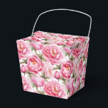 Caixa de Tratamento do Partido Impressão das Peôni<br><div class="desc">A caixa de favoritos do partido é mostrada com um adorável impressão floral de peões cor-de-rosa. Personalize este item ou comprar como está. Dica: Apenas adicione as guloseimas de excelente e adicione uma fita festiva. Imagem licenciada</div>