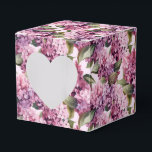 Caixa de Tratamento do Partido Impressão Lilacs<br><div class="desc">A caixa de favor do partido é mostrada com um impressão floral de lilases. Personalize este item ou comprar como está. Dica: Apenas adicione as guloseimas de excelente e adicione uma fita festiva. Imagem licenciada</div>
