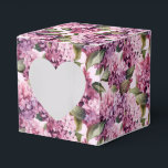 Caixa de Tratamento do Partido Impressão Lilacs<br><div class="desc">A caixa de favor do partido é mostrada com um impressão floral de lilases. Personalize este item ou comprar como está. Dica: Apenas adicione as guloseimas de excelente e adicione uma fita festiva. Imagem licenciada</div>
