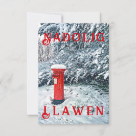 Caixa Postal Vermelho Tradicional e Neve em Árvore