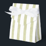 Caixas de Favor<br><div class="desc">Embalagem atenciosa para momentos significativos. As caixas de presente da coleção The Kind Package são projetadas para quem deseja embrulhar pequenos presentes,  itens artesanais ou presentes de agradecimento com cuidado e elegância. Perfeitas para pequenas empresas,  eventos ou presentes personalizados,  elas adicionam um toque refinado e profissional à sua marca.</div>