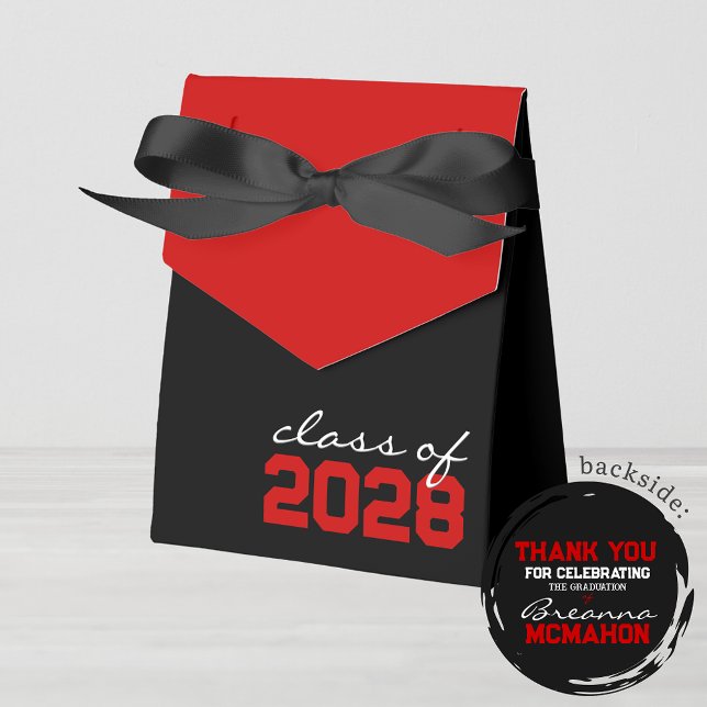 Caixas de Favoritos de Graduação Preta e Vermelha (Black & Red Graduation Favor Boxes. With Personalization on Back)