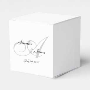 Caixas elegantes de um favor do casamento do
