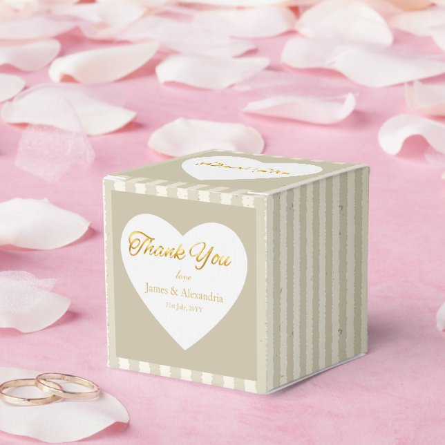 Caixinha De Lembrancinhas Agradecimento Personalizado Listras Douradas Coraç (Casamento)