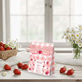 Caixinha De Lembrancinhas Aniversário de Berry com Laços de Gingham Vermelho